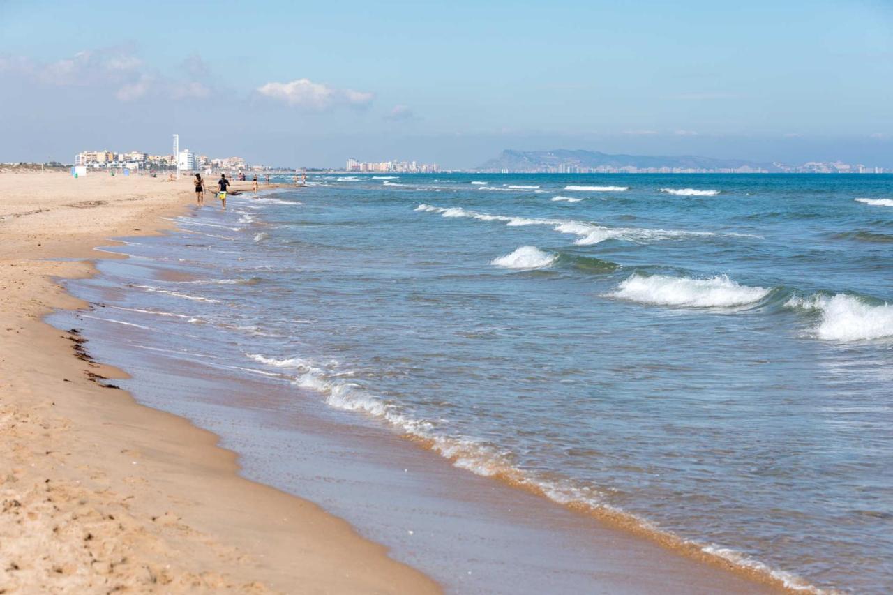 Apartamento 1ª Linea En Playa De Gandia Exteriör bild